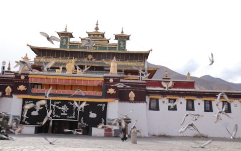 山南旅游景点大全介绍,山南旅游路线