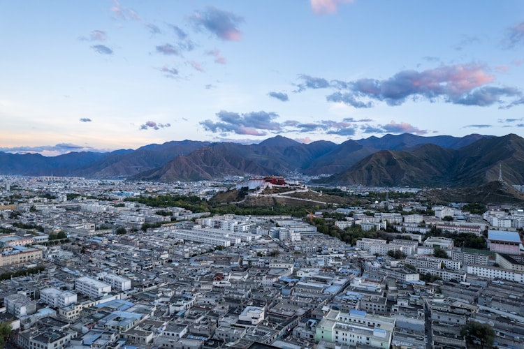 拉萨旅游景点大全图文,拉萨旅游景点有哪些插图