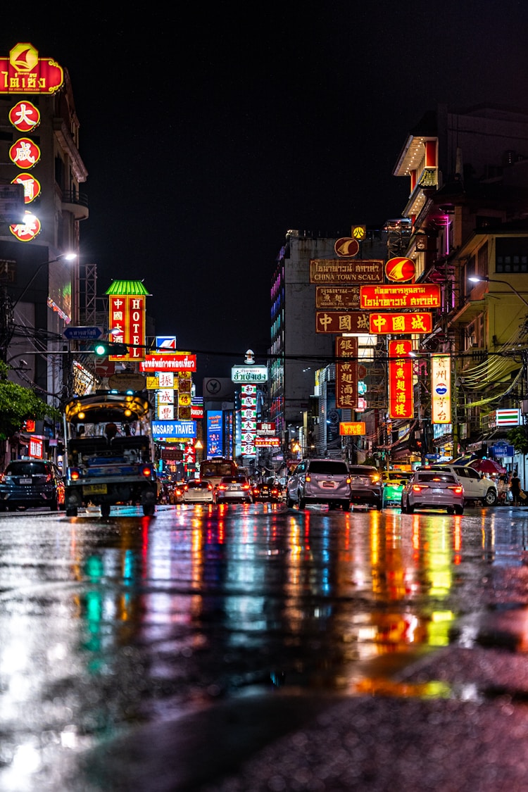 曼谷旅游住哪个区域最方便,曼谷旅游的作文400字插图