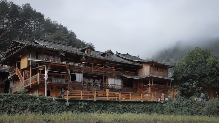 贵州著名旅游景区有哪些,贵州有名的中医插图2