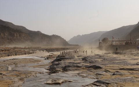 西安出发延安旅游路线,西安到延安的旅游团