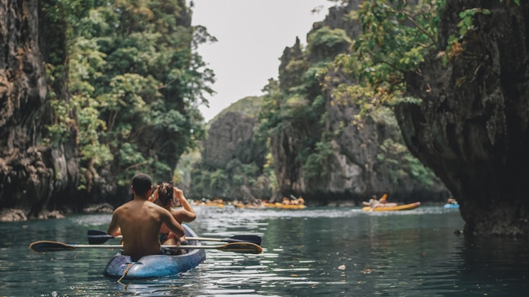 情侣十一旅游,情侣旅游的文案插图