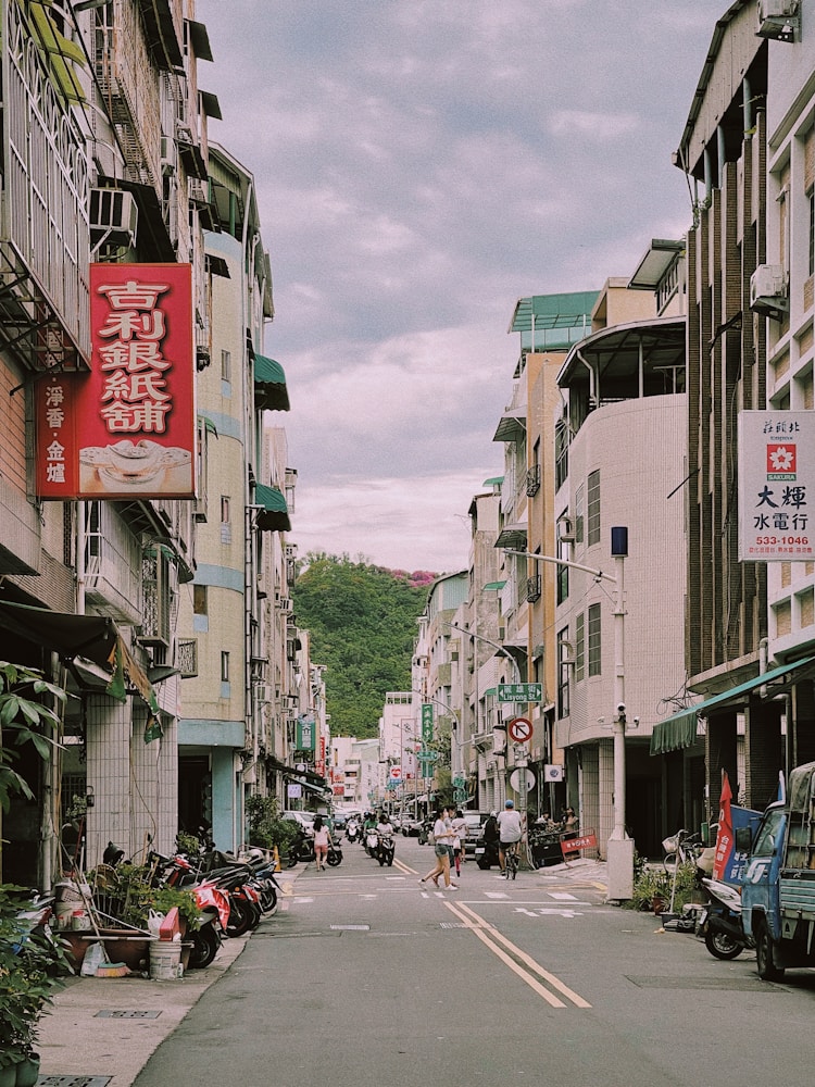 台湾旅游朋友圈说说,台湾旅游感慨文案插图2