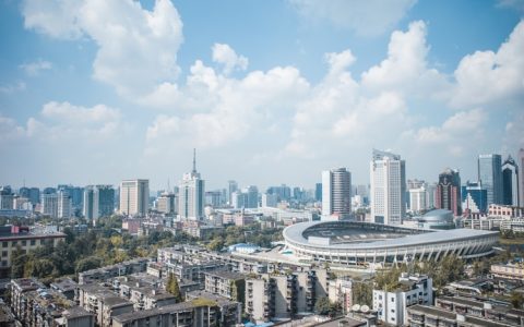 旅游成都的作文400字,旅游成都作文800字