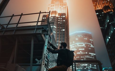 偷袭武器,偷袭是什么游戏