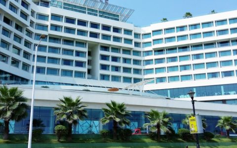 加拿大旅游签证打工记,加拿大旅游工作签证多少钱