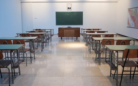 兰州旅游职业学校2020招生简章,兰州旅游职业学校2009年电视台播放