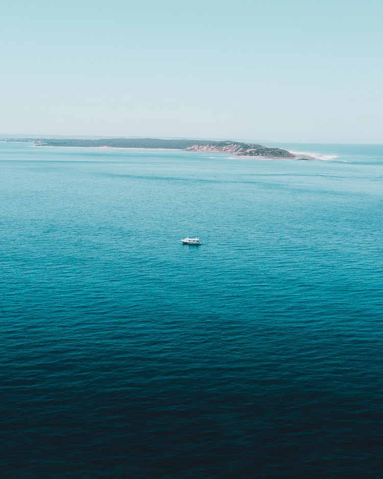 8月份适合海边旅游的地方,中国适合海边旅游的地方插图