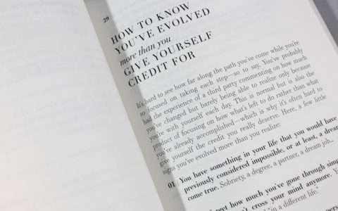 英国旅游签证和探亲签证的区别在哪,英国旅游签证和探亲签证哪个好办